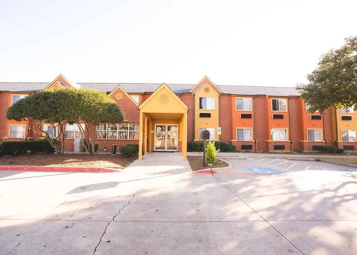 Regency Inn & Suites Dfw