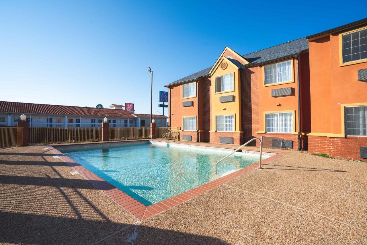 Regency & Dfw 3* Euless