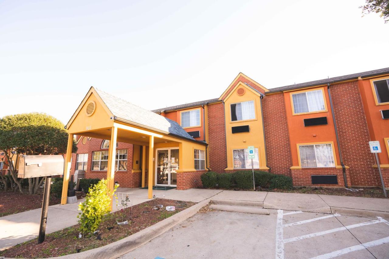 Regency & Dfw Hotel Euless