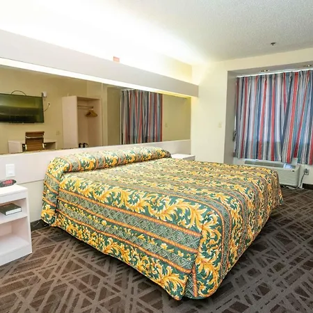 Regency Inn & Suites Dfw Euless Exterior photo
